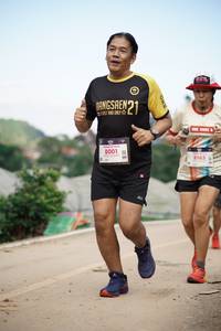 BIB: 8001, 8165
                            <button type="button" onclick="openModal(18895452)" class="btn btn-primary btn-sm float-right btn-popup" data-toggle="modal" data-target=".modal-high-quality">
                        <i class="fas fa-shopping-cart"></i> Add to Cart
                    </button>
                                            <button type="button" onclick="isThisMe(18895452, true)" class="btn btn-success btn-sm float-right btn-popup btn-isme hidden" data-toggle="tooltip" data-placement="bottom" title="นี่คือรูปของคุณใช่ไหม คลิกที่นี่เพื่อเอาเข้าอัลบั้ม">
                        <i class="fas fa-plus"></i> Add to album
                    </button>
                    <button type="button" onclick="isThisMe(18895452, false)" class="btn btn-warning btn-sm float-right btn-popup btn-isnotme hidden">
                        <i class="fas fa-ban"></i> Remove from album
                    </button>